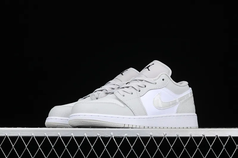 All categories Air Jordan Jordan series basketball shoes Air Jordan 1 Low G version pure original Air Jordan 1 Low GS AJ1 Joe 1 low-top white gray camouflage low-top basketball shoes DD3234-100